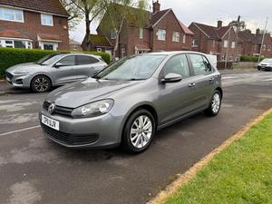 Volkswagen Golf 1.6 TDI Match DSG Euro 5 5dr