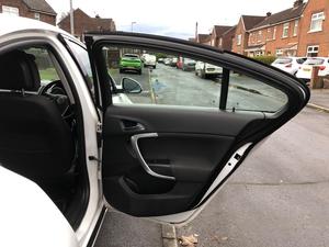 Vauxhall Insignia 2.0 CDTi SRi Auto Euro 5 5dr