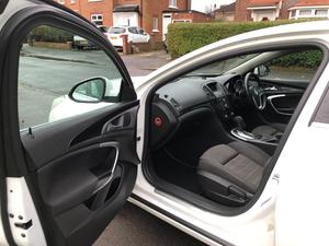 Vauxhall Insignia 2.0 CDTi SRi Auto Euro 5 5dr
