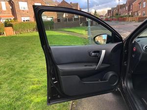 Nissan Qashqai 2.0 n-tec 2WD 5dr
