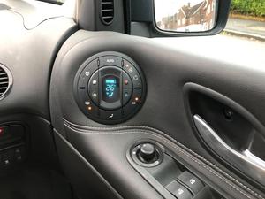 Renault Grand Espace 2.0 dCi Dynamique 5dr
