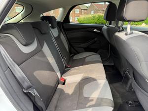 Ford Focus 1.6 Zetec Euro 5 5dr