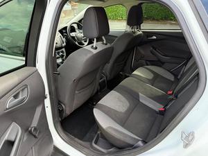 Ford Focus 1.6 Zetec Euro 5 5dr