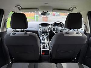 Ford Focus 1.6 Zetec Euro 5 5dr