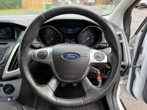 Ford Focus 1.6 Zetec EURO 5 5dr