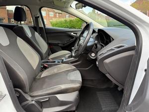 Ford Focus 1.6 Zetec Euro 5 5dr