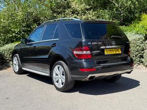 Mercedes-Benz M Class 3.0 ML280 CDI Sport Tiptronic 4WD Euro 4 5dr