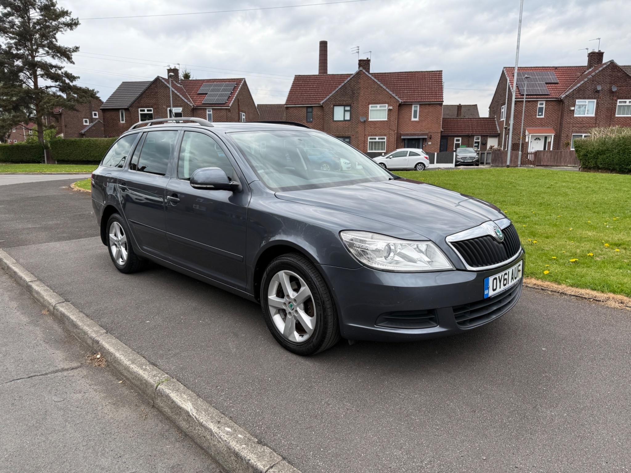 Skoda Octavia 1.6 TDI SE Plus Euro 5 5dr