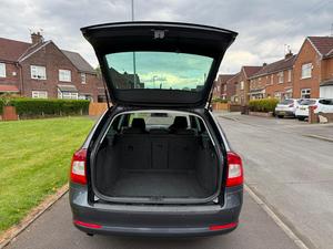 Skoda Octavia 1.6 TDI SE Plus Euro 5 5dr