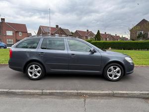 Skoda Octavia 1.6 TDI SE Plus Euro 5 5dr