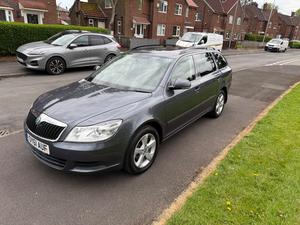 Skoda Octavia 1.6 TDI SE Plus Euro 5 5dr