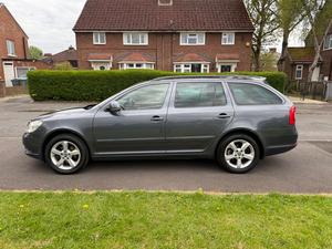 Skoda Octavia 1.6 TDI SE Plus Euro 5 5dr