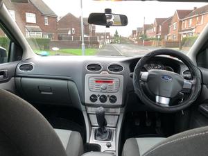 Ford Focus 1.6 Zetec 5dr