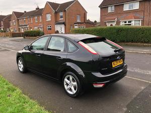 Ford Focus 1.6 Zetec 5dr