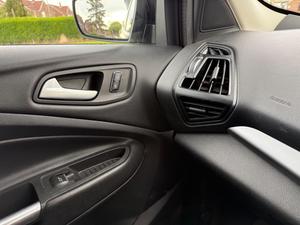 Ford Kuga 2.0 TDCi Zetec 2WD Euro 6 (s/s) 5dr