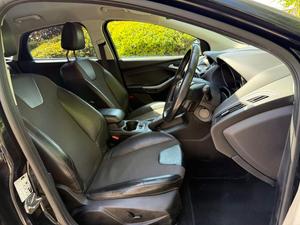 Ford Focus 1.6 TDCi Titanium X Euro 5 (s/s) 5dr