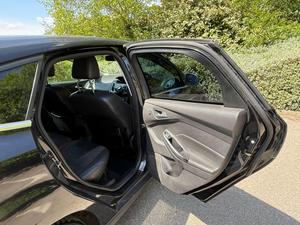 Ford Focus 1.6 TDCi Titanium X Euro 5 (s/s) 5dr