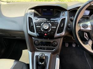 Ford Focus 1.6 TDCi Titanium X Euro 5 (s/s) 5dr