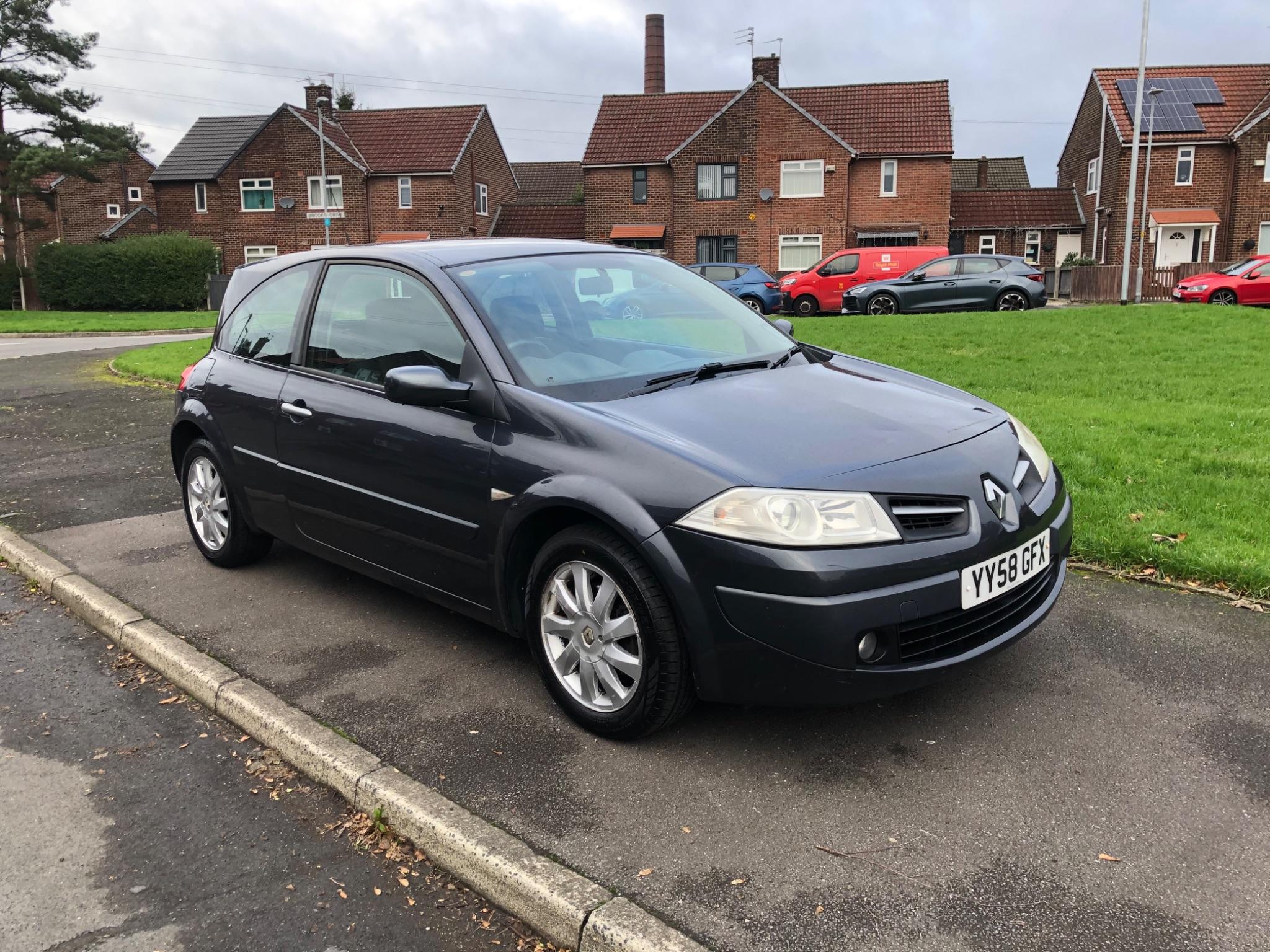 Renault Megane 1.6 VVT Dynamique 3dr