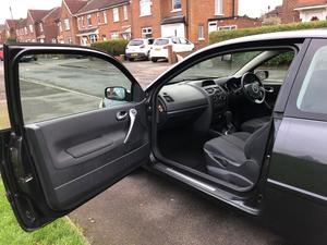 Renault Megane 1.6 VVT Dynamique 3dr