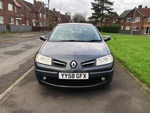 Renault Megane 1.6 VVT Dynamique 3dr
