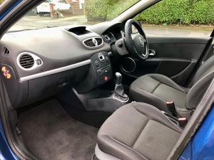 Renault Clio 1.2 TCe Dynamique Euro 4 5dr