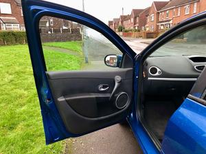 Renault Clio 1.2 TCe Dynamique Euro 4 5dr