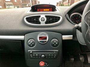 Renault Clio 1.2 TCe Dynamique Euro 4 5dr