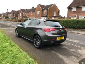 Alfa Romeo Giulietta 1.4 TB MultiAir Veloce Euro 5 (s/s) 5dr