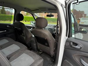 Ford S-Max 2.0 TDCi Zetec Powershift Euro 5 5dr