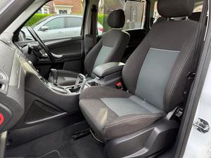 Ford S-Max 2.0 TDCi Zetec Powershift Euro 5 5dr