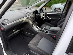 Ford S-Max 2.0 TDCi Zetec Powershift Euro 5 5dr