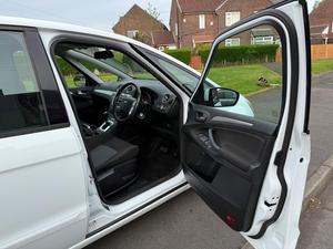 Ford S-Max 2.0 TDCi Zetec Powershift Euro 5 5dr