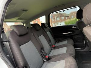 Ford S-Max 2.0 TDCi Zetec Powershift Euro 5 5dr