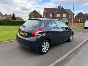 Peugeot 208 1.0 VTi PureTech Access Euro 5 3dr