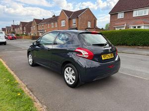Peugeot 208 1.0 VTi PureTech Access Euro 5 3dr