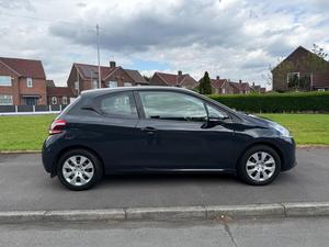 Peugeot 208 1.0 VTi PureTech Access Euro 5 3dr