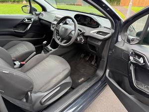 Peugeot 208 1.0 VTi PureTech Access Euro 5 3dr