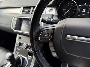 Land Rover Range Rover Evoque 2.0 eD4 SE Tech FWD Euro 6 (s/s) 5dr