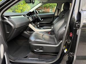 Land Rover Range Rover Evoque 2.0 eD4 SE Tech FWD Euro 6 (s/s) 5dr