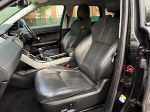 Land Rover Range Rover Evoque 2.0 eD4 SE Tech FWD Euro 6 (s/s) 5dr