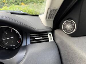 Land Rover Range Rover Evoque 2.0 eD4 SE Tech FWD Euro 6 (s/s) 5dr