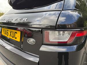 Land Rover Range Rover Evoque 2.0 eD4 SE Tech FWD Euro 6 (s/s) 5dr