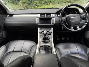Land Rover Range Rover Evoque 2.0 eD4 SE Tech FWD Euro 6 (s/s) 5dr