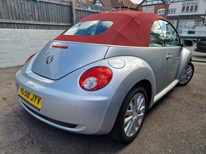 Volkswagen Beetle 1.6 Solar 2dr