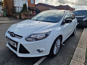 Ford Focus 1.0 Zetec 5dr