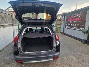 Peugeot 2008 1.2 Allure 5dr