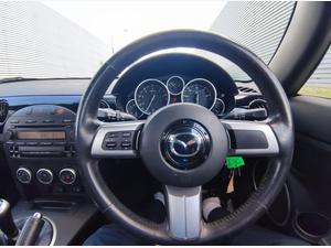 Mazda MX-5 2.0i Sport Roadster Euro 4 2dr