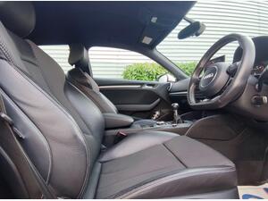 Audi A3 1.4 TFSI S line Euro 6 (s/s) 3dr