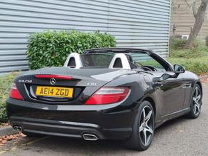 Mercedes-Benz SLK 2.1 SLK250 CDI AMG Sport G-Tronic+ Euro 5 (s/s) 2dr